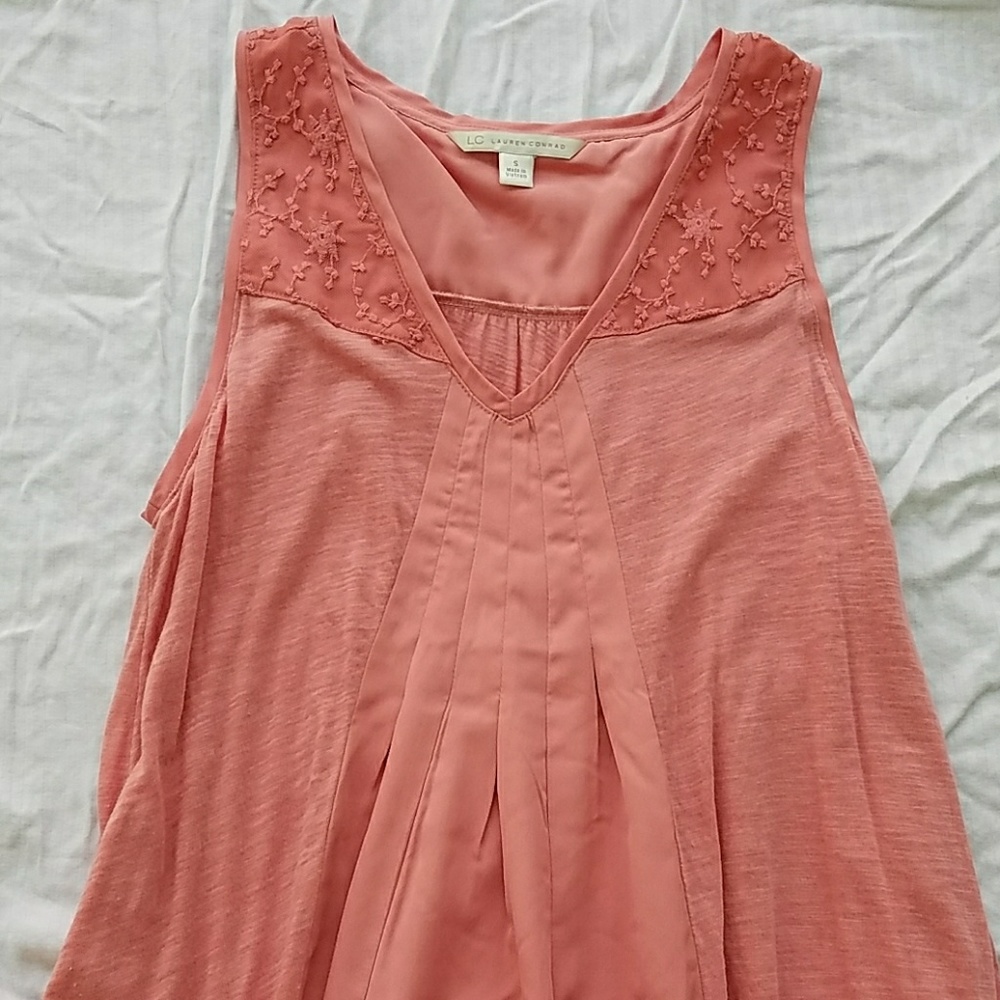 LC Lauren Conrad Dusty Rose Lace Tunic Tank